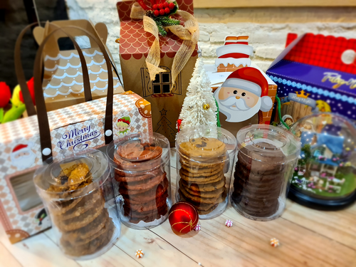 Christmas Cookies and Hampers